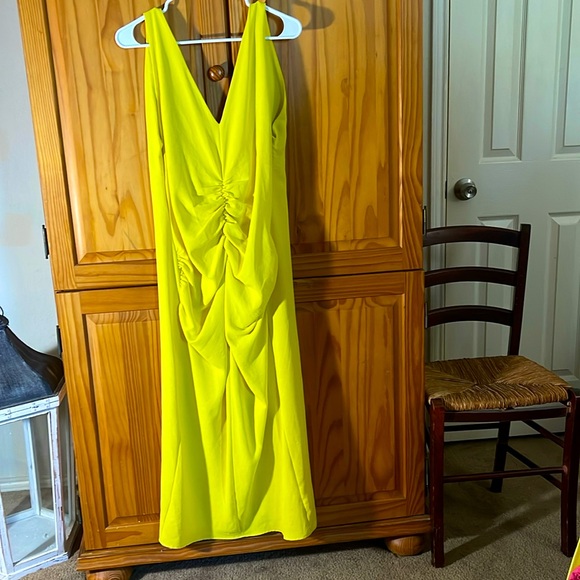 Dresses & Skirts - Zara dress